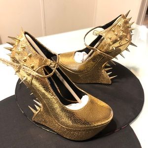 Steve Madden Gold